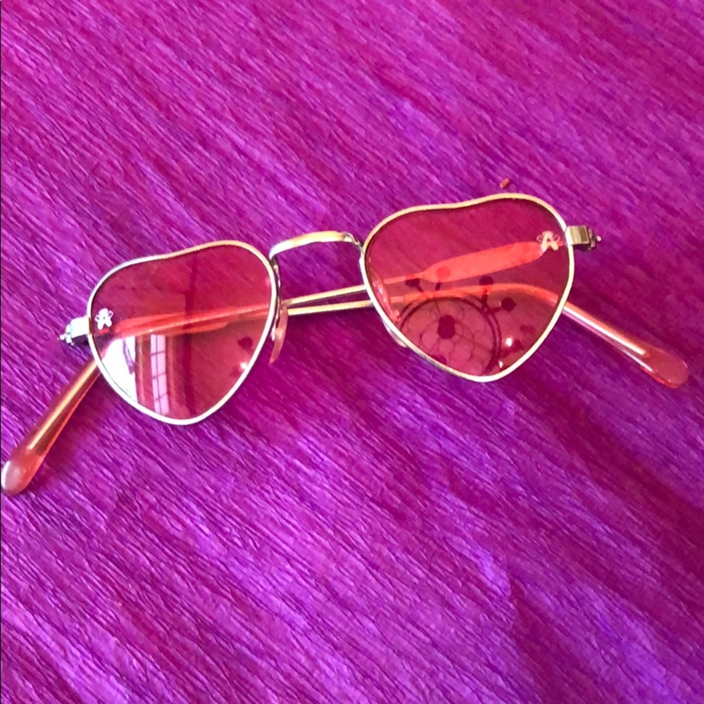 Sunglasses FREE in a bundle